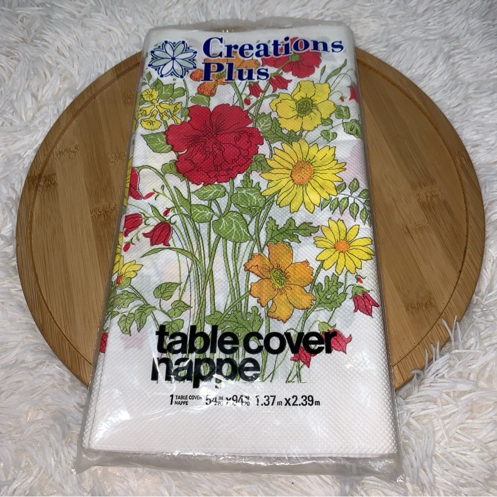 Creations Plus Tablecloth Made In Canada 54”x94” Oblong Floral